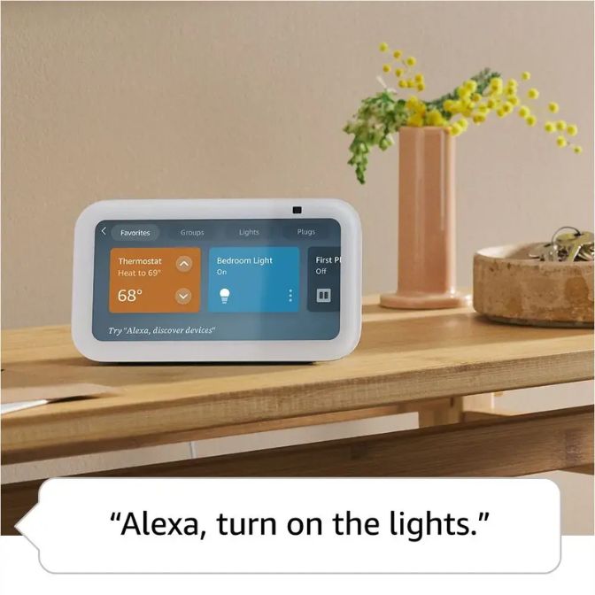 Glacier White Amazon - Echo Show 5 3rd Generation Smart display with Alexa Voice Control 1