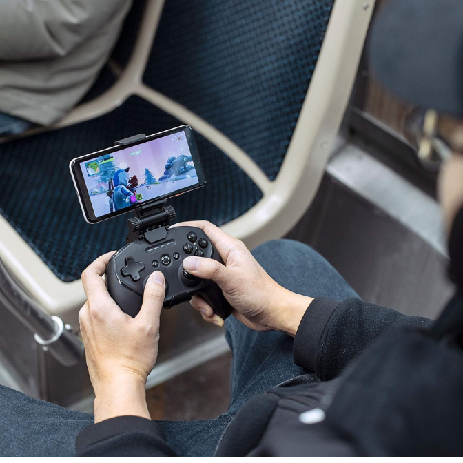 SteelSeries Stratus Duo Wireless Gaming Controller – Compatible with Android, Windows, VR, and Chromebooks – Dual-Wireless Connectivity